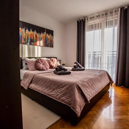 Apartman Elly 斯拉沃尼亚布罗德 外观 照片